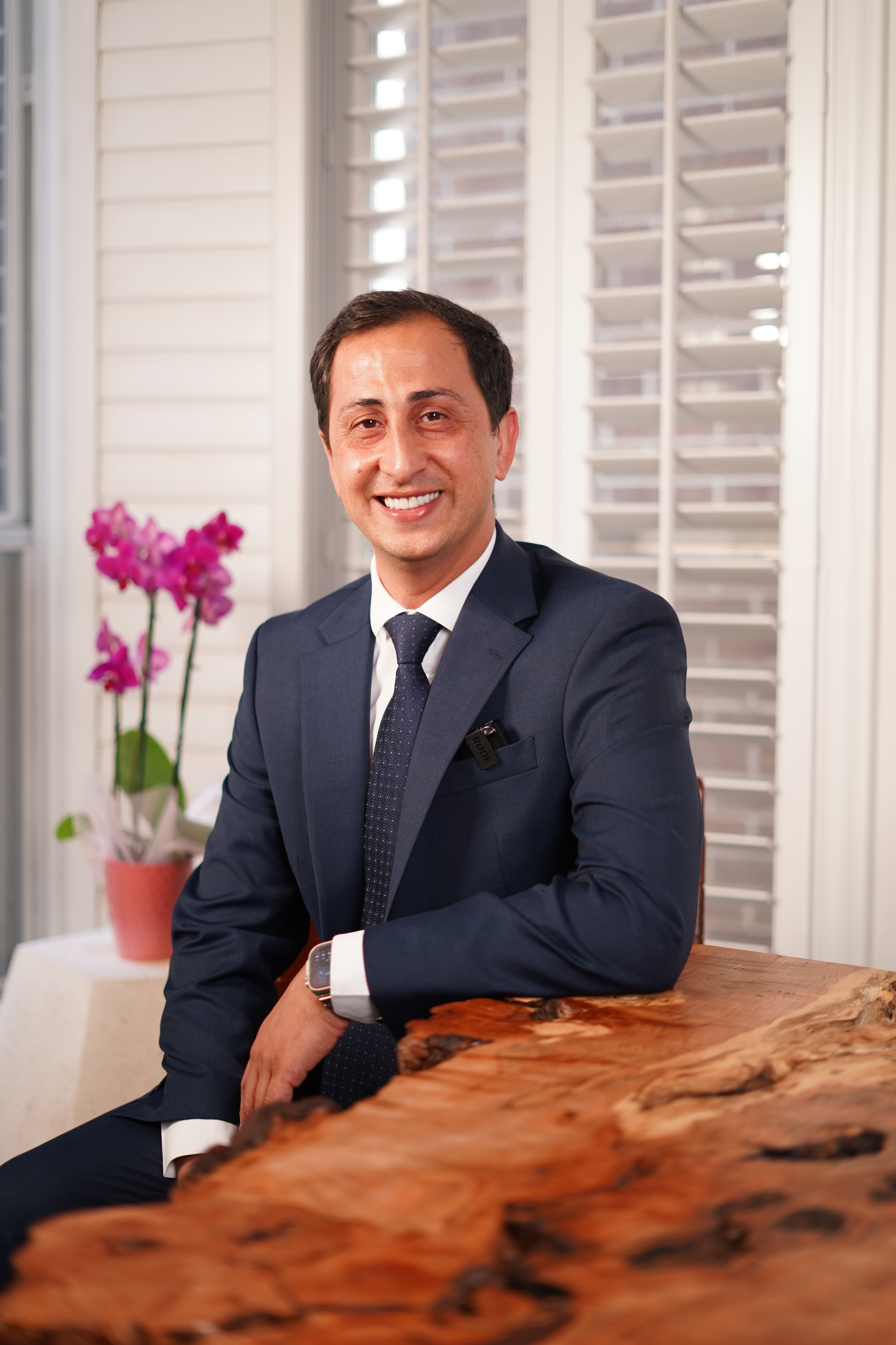 Professional portrait of Vahid Asghari